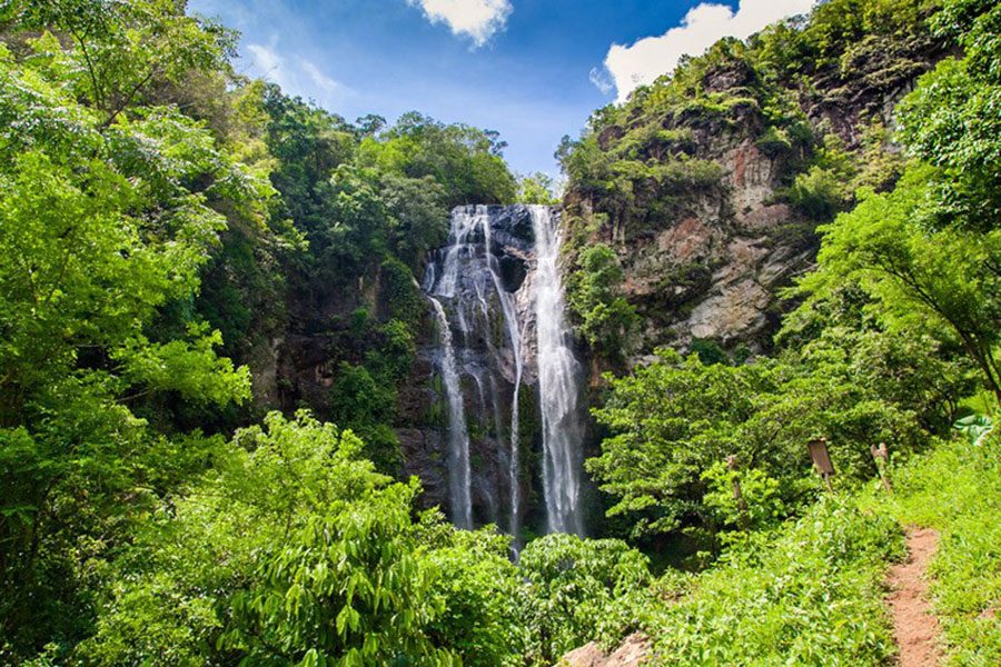 197-CUNCA-RAMI-WATERFALL